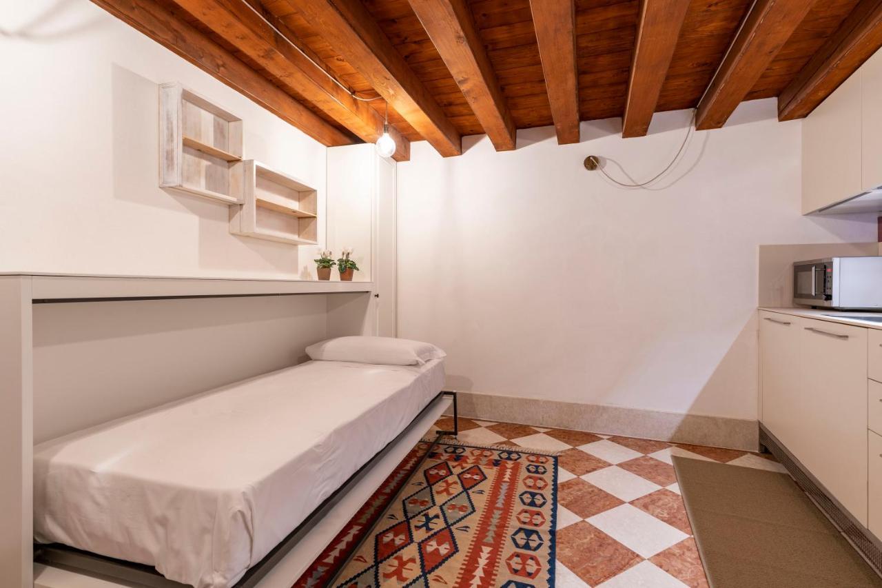 San Silvestro House Daire Venedik Dış mekan fotoğraf